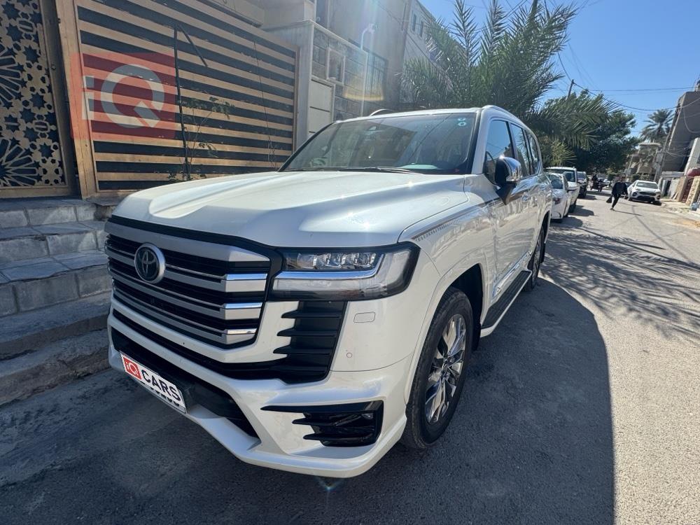 تويوتا لاندكروزر